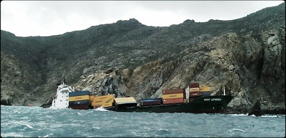 2014.03.08 - Grounding of Container Ship Near Mykonos, Greece